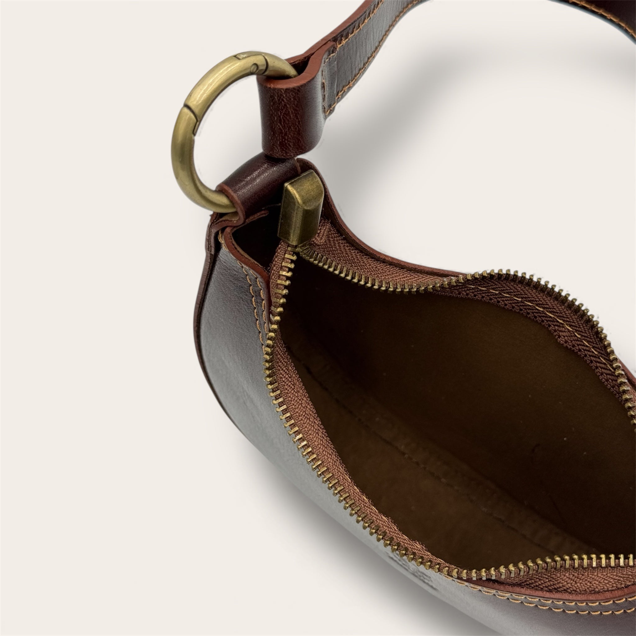 Borsa “David” marrone – Amò